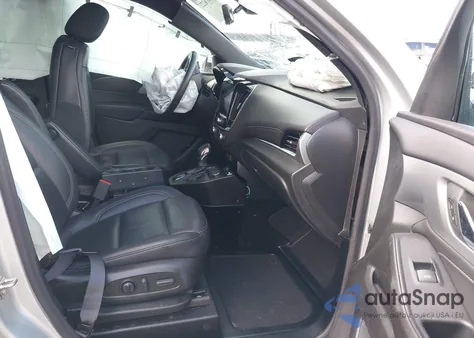 2022 Chevrolet Traverse Fwd Lt Leather z USA, uszkodzony, nr VIN 1GNERHKW7NJ152765